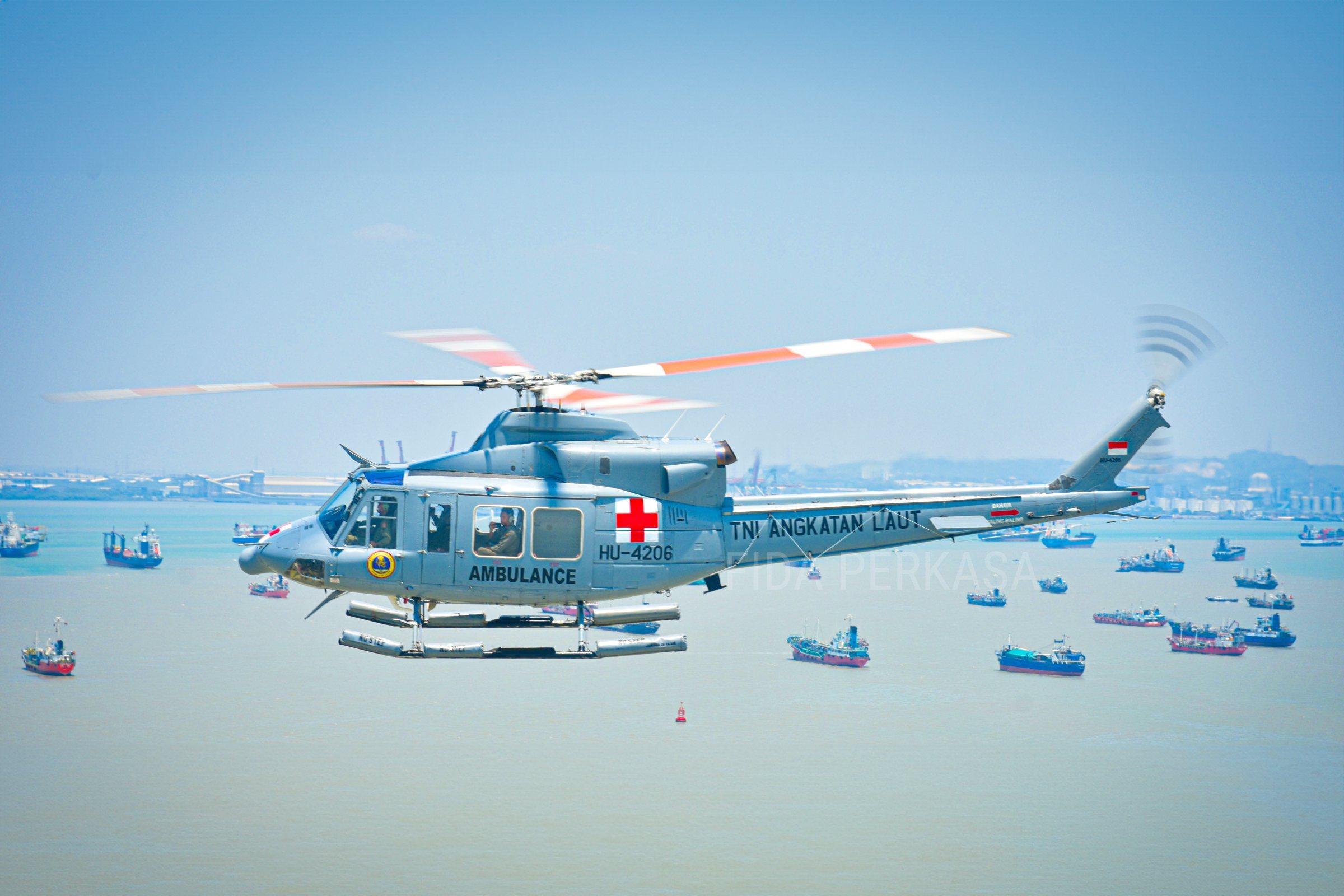 Bell 412 Flypast Over Strait