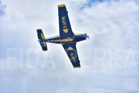Bonanza Overfly